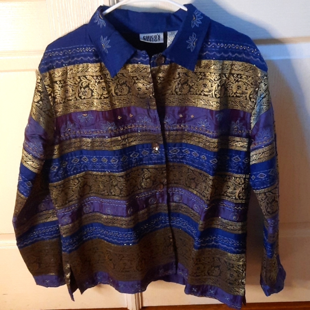 100% Silk Chico's Design women's button down blouse/jacket. Size 1.